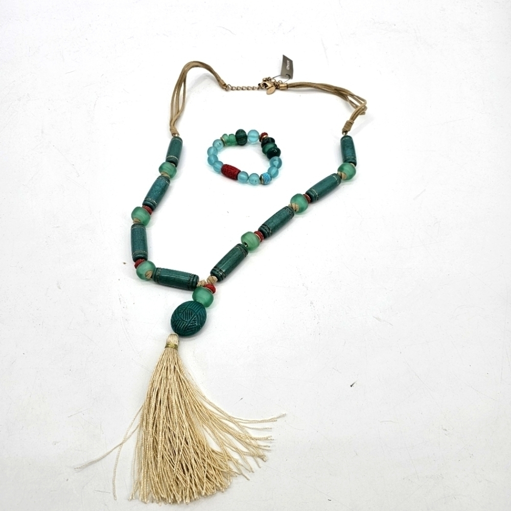 Chicos Clara Beaded necklace and bracelet set new!